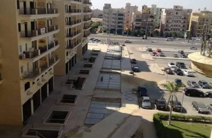 Apartment - 2 Bedrooms - 2 Bathrooms for sale in Al Hosary - 6 October City - Giza