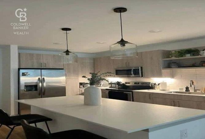 8300092 - Property Image 3