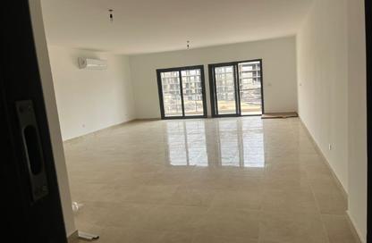 Apartment - 3 Bedrooms - 3 Bathrooms for sale in Fifth Square - The 5th Settlement - New Cairo City - Cairo