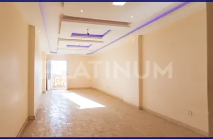 شقة - 3 غرف نوم - 3 حمامات للبيع في شارع النصر - سموحة - حي شرق - الاسكندرية