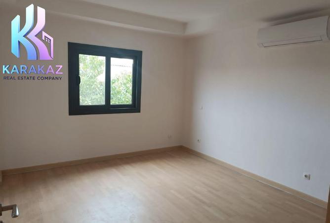 8100385 - Property Image 2