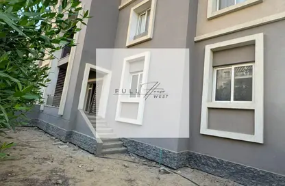 Apartment - 2 Bedrooms - 3 Bathrooms for sale in October Plaza - 6 October Compounds - 6 October City - Giza