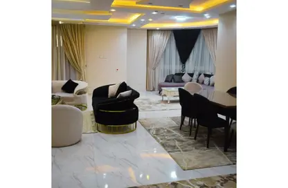 Apartment - 4 Bedrooms - 3 Bathrooms for rent in Touristic Zone 4 - Touristic Zone - Al Motamayez District - 6 October City - Giza