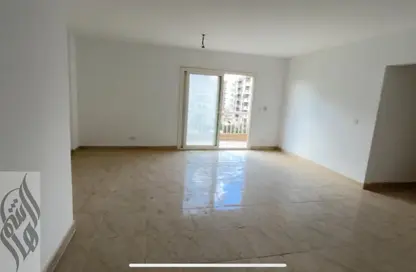 Apartment - 3 Bedrooms - 2 Bathrooms for sale in Madinaty - Cairo