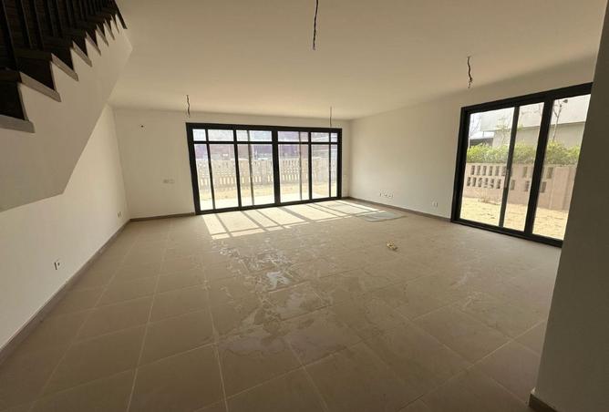 8215070 - Property Main Image