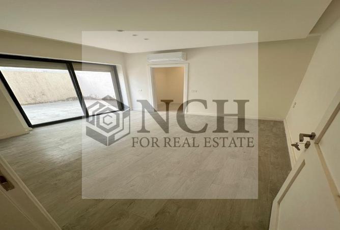 8223243 - Property Image 2