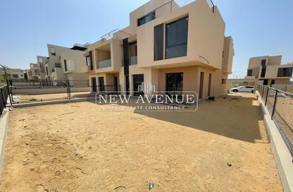 Villa - 4 Bedrooms - 5 Bathrooms for sale in Sodic East - 6th District - New Heliopolis - Cairo