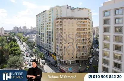Apartment - 3 Bedrooms - 2 Bathrooms for sale in Albert Al Awal St. - Smouha - Hay Sharq - Alexandria