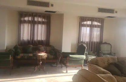 Duplex - 5 Bedrooms - 4 Bathrooms for rent in El Yasmeen 1 - El Yasmeen - New Cairo City - Cairo