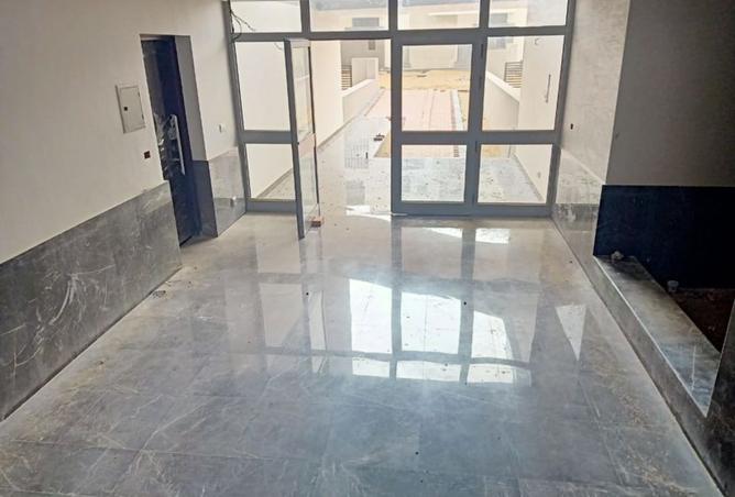 8060240 - Property Image 3