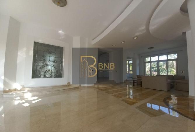 8438950 - Property Image 2