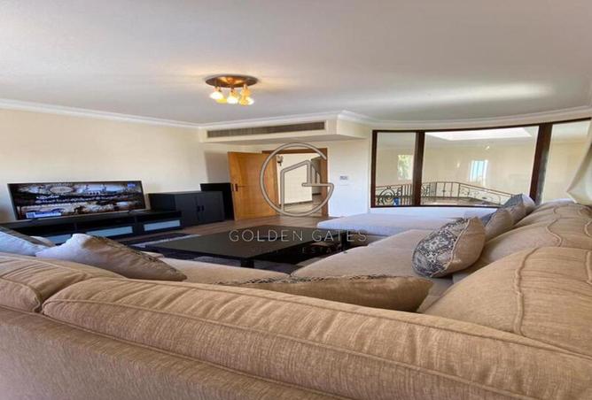 8543048 - Property Image 2