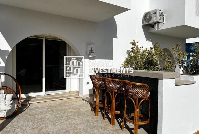 8273638 - Property Image 2