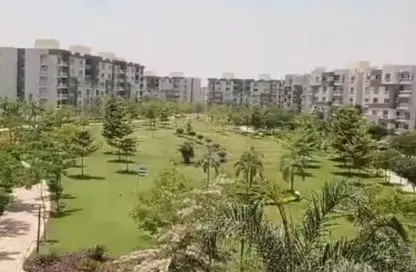 Apartment - 3 Bedrooms - 3 Bathrooms for sale in Madinaty - Cairo