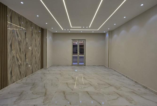 8020967 - Property Image 3