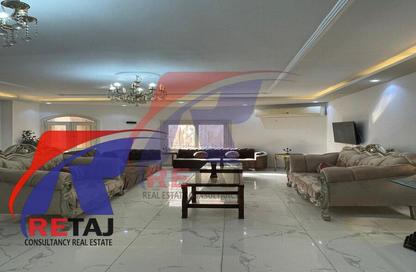 Apartment - 4 Bedrooms - 3 Bathrooms for rent in Al Sadat Axis - The 1st Settlement - New Cairo City - Cairo