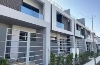 Twin House - 4 Bedrooms - 4 Bathrooms for sale in Etapa - Sheikh Zayed Compounds - Sheikh Zayed City - Giza