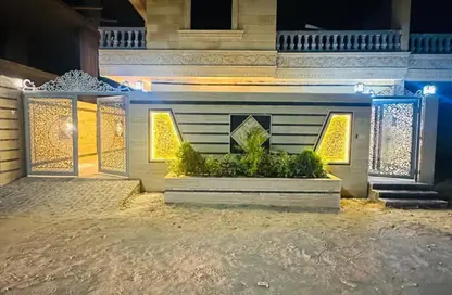 Apartment - 3 Bedrooms - 3 Bathrooms for sale in Gate 3 old - Khafre - Hadayek El Ahram - Giza