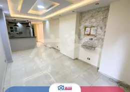شقة - 3 غرف نوم - 1 حمام للايجار في شارع طه حمدى - كليوباترا - حي شرق - الاسكندرية