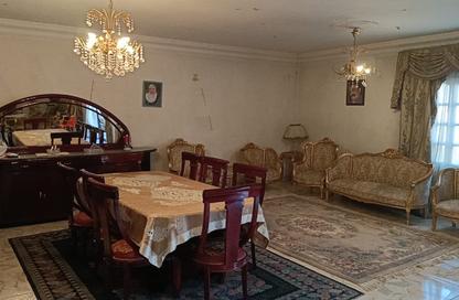 Apartment - 3 Bedrooms - 3 Bathrooms for sale in Trablous St. - 6th Zone - Nasr City - Cairo
