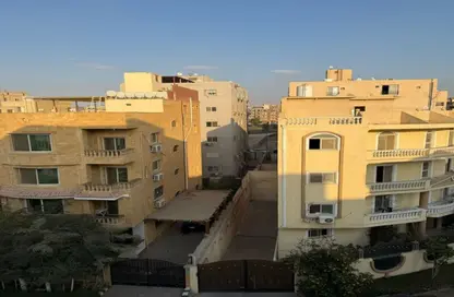 Apartment - 2 Bedrooms - 1 Bathroom for sale in Al Sharq Al Taamin - 5th Settlement Compounds - The 5th Settlement - New Cairo City - Cairo