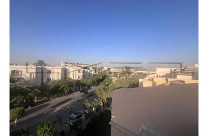 Villa - 4 Bedrooms - 3 Bathrooms for sale in Hadayek Al Mohandessin - 4th District - Sheikh Zayed City - Giza