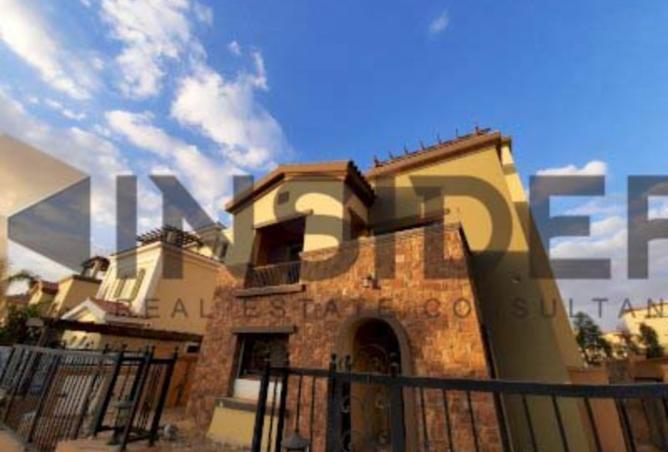 8075912 - Property Image 2