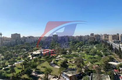 Apartment - 3 Bedrooms - 3 Bathrooms for sale in Ahmed Fakhry St. - 6th Zone - Nasr City - Cairo