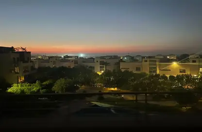 (بنتهاوس  (روف - 4 غرف نوم - 4 حمامات للايجار في كازا - كمبوندات الشيخ زايد - الشيخ زايد - الجيزة