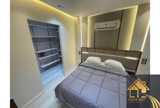 8259001 - Property Image 3