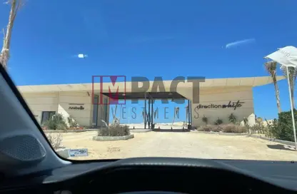 شاليه - 3 غرف نوم - 2 حمامات للبيع في دايركشن وايت - راس الحكمة - الساحل الشمالي