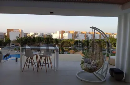 Apartment - 3 Bedrooms - 3 Bathrooms for sale in Six West - Beverly Hills - Sheikh Zayed Compounds - Sheikh Zayed City - Giza