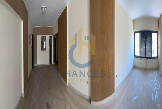 8043991 - Property Image 3