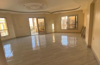Apartment - 3 Bedrooms - 2 Bathrooms for rent in Opera City - 6th District - Sheikh Zayed City - Giza