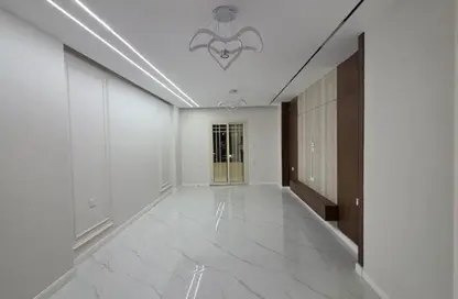 Apartment - 3 Bedrooms - 2 Bathrooms for sale in Gate 3 old - Khafre - Hadayek El Ahram - Giza