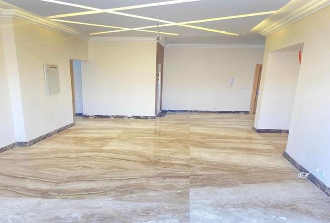 7929952 - Property Image 2