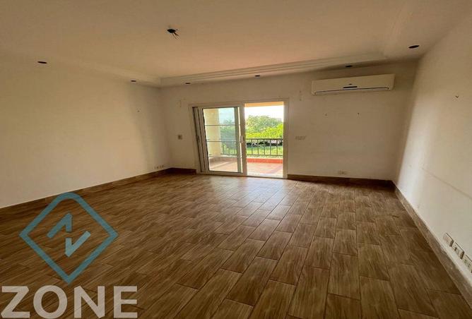 8087243 - Property Image 2
