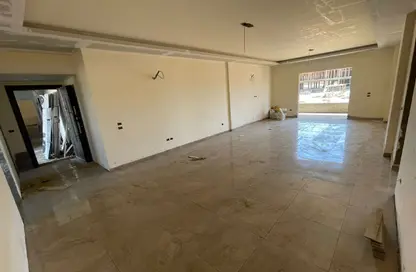 شقة - 3 غرف نوم - 2 حمامات للبيع في ناميا وست - الشيخ زايد - الجيزة
