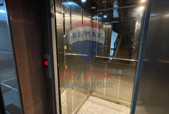 8323104 - Property Image 3