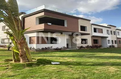 Villa - 4 Bedrooms - 4 Bathrooms for sale in Azzar - 5th Settlement Compounds - The 5th Settlement - New Cairo City - Cairo