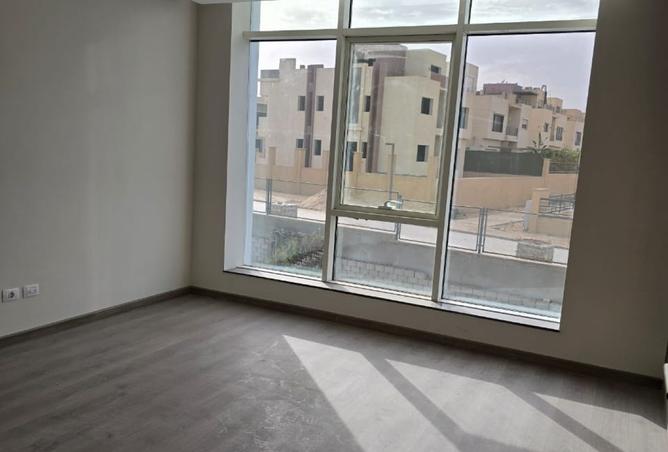 8222292 - Property Image 2