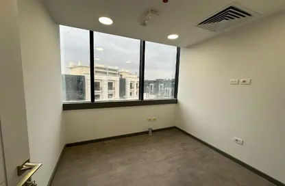 Office Space - Studio - 1 Bathroom for sale in Cairo Business Park - 5th Settlement Compounds - The 5th Settlement - New Cairo City - Cairo