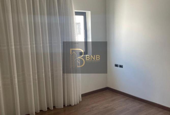 8017673 - Property Image 3