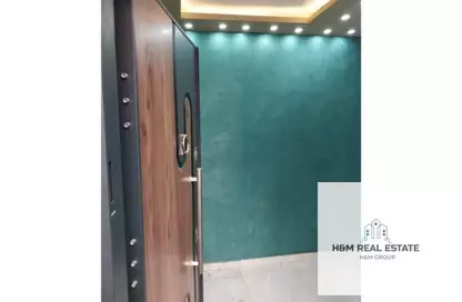 Villa - 2 Bedrooms - 1 Bathroom for sale in Gate 2 - Khafre - Hadayek El Ahram - Giza