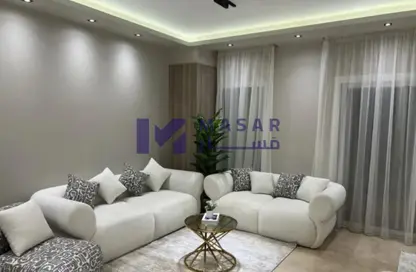 Villa - 4 Bedrooms - 5 Bathrooms for rent in Mountain View Hyde Park - 5th Settlement Compounds - The 5th Settlement - New Cairo City - Cairo