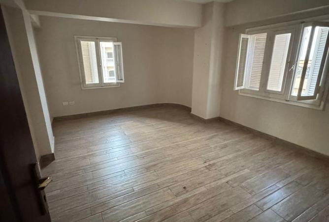 8430124 - Property Image 2