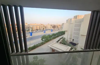 Apartment - 3 Bedrooms - 3 Bathrooms for sale in Eastown - 5th Settlement Compounds - The 5th Settlement - New Cairo City - Cairo