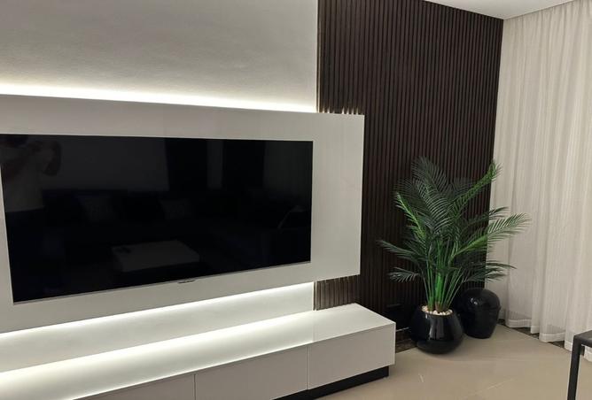 8114694 - Property Image 2