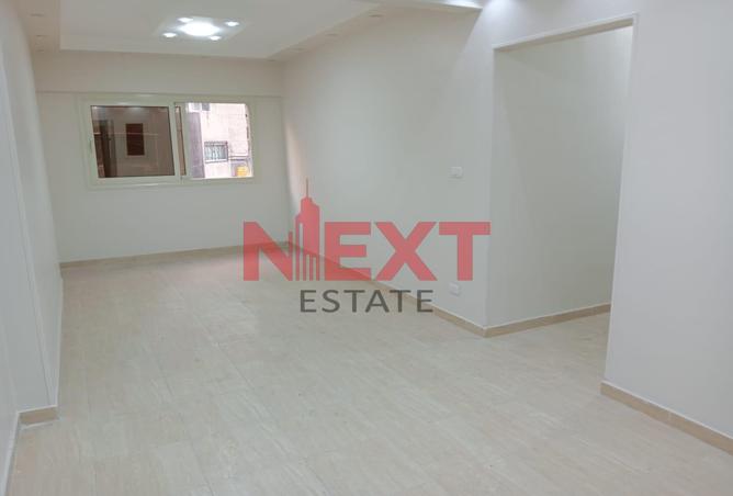 7974833 - Property Image 2