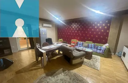 Apartment - 3 Bedrooms - 2 Bathrooms for sale in 8th District - Sheikh Zayed City - Giza
